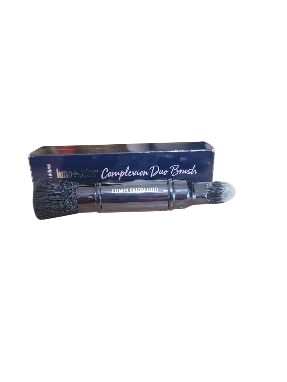 Lune + Aster Complexion Duo Brush Dual-Ended Makeup Brush Foundation & Concealer